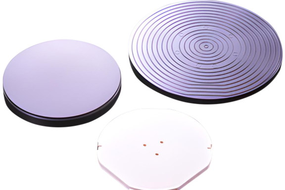 Chucks, integrierte Spiegel und Komponenten für Positioniertische aus technischer Hochleistungskeramik in blau und weiß